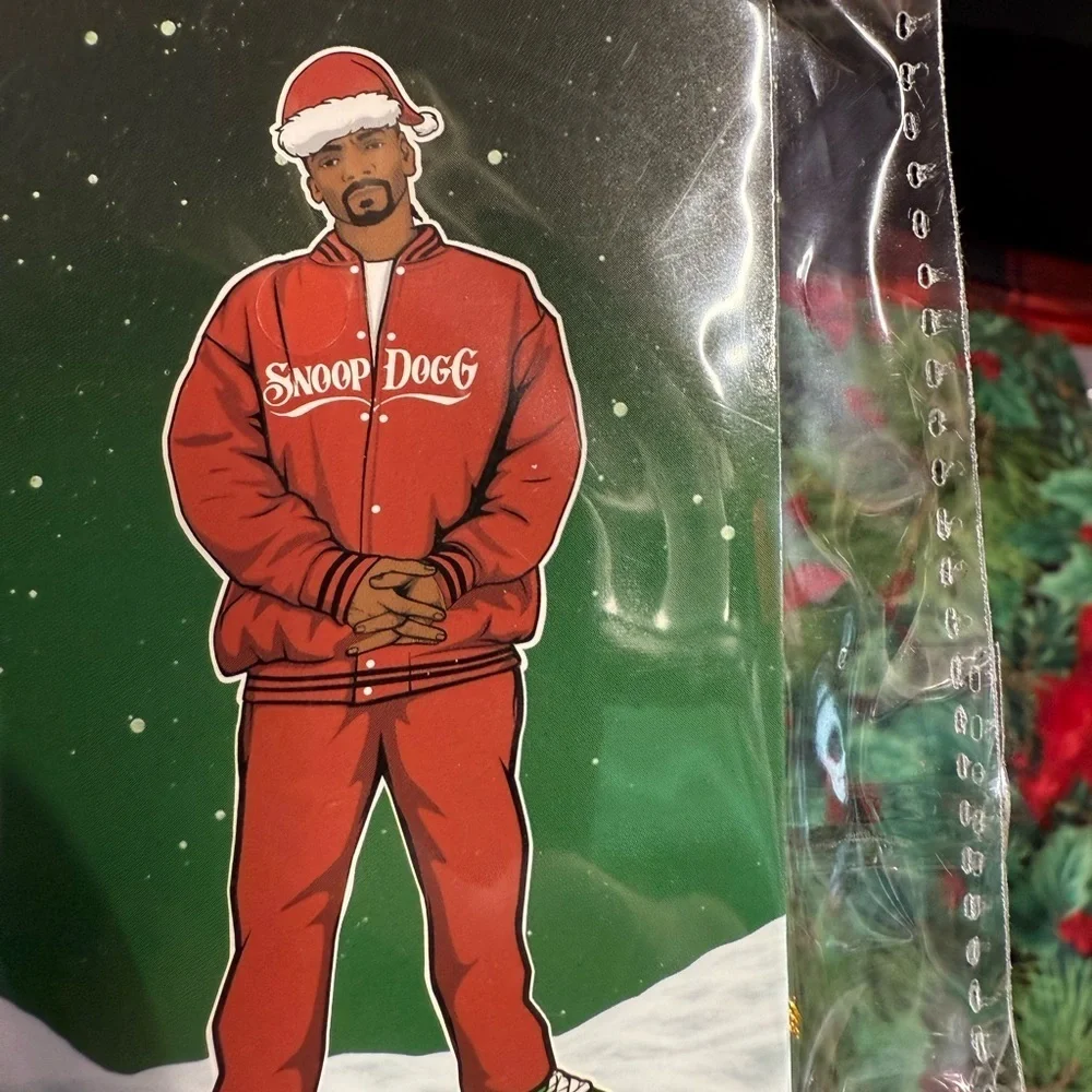 Snoop Dogg NEW Holiday Gift Wrap Ribbon Set - Red and Green and Name Tag Labels